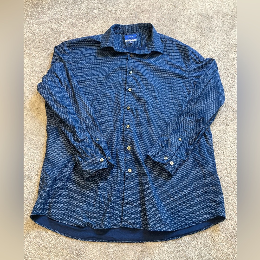 Apt 9 Premier Flex Dress Shirt Mens Size XL Blue Geometric Design Button Collar